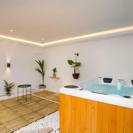 Casa De Raphael - Luxury Rhodes City